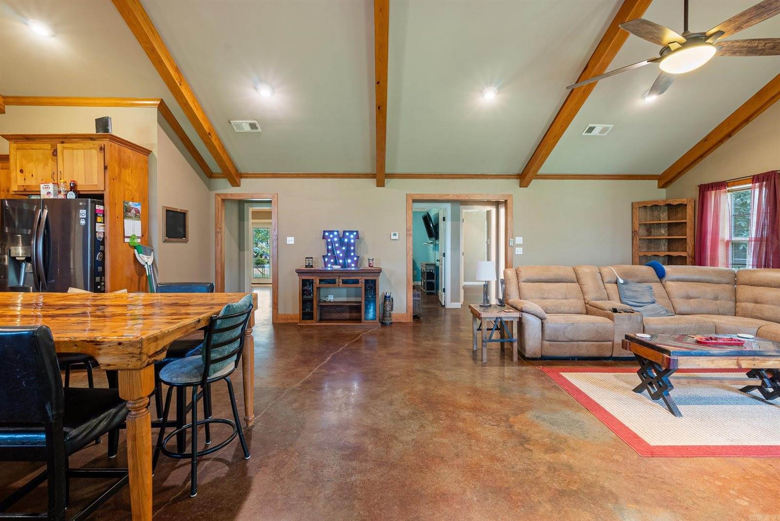 688 Main Street, Conway, AR 72032