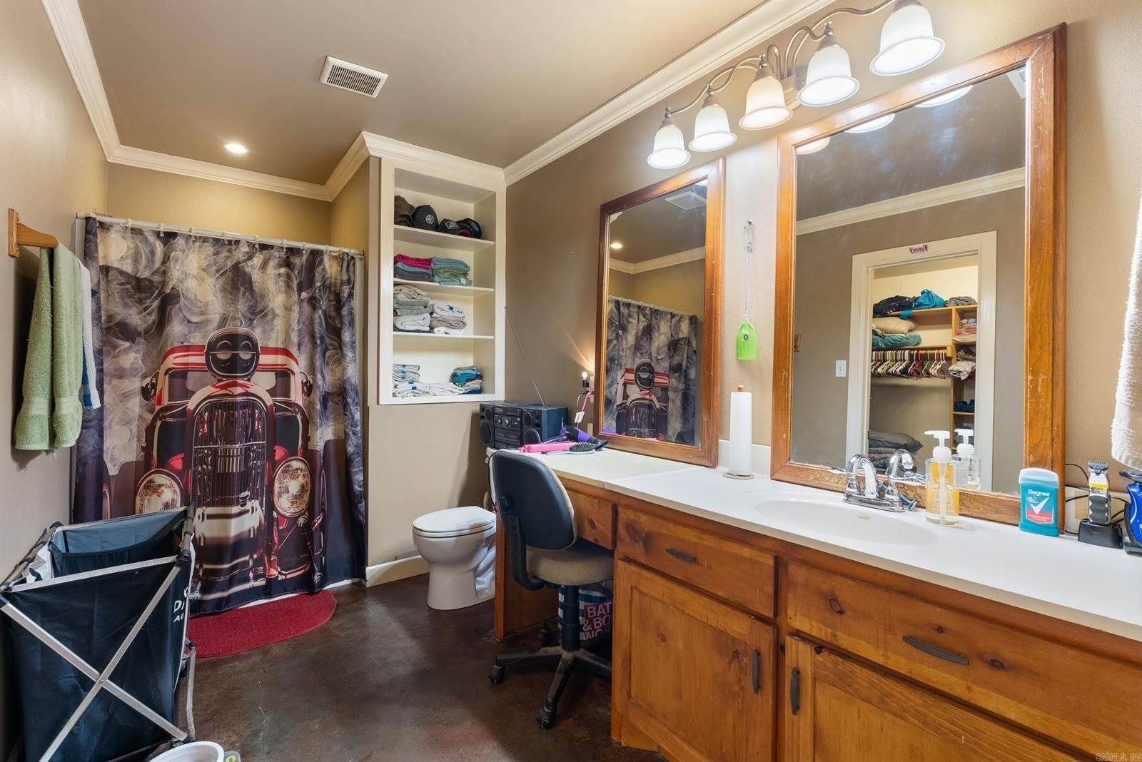 688 Main Street, Conway, AR 72032