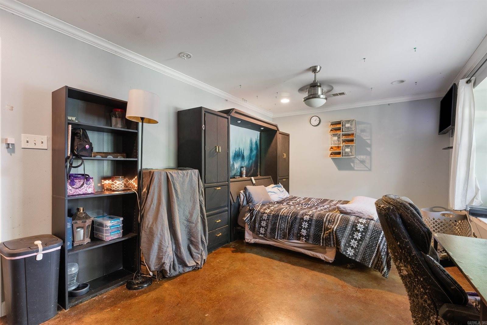 688 Main Street, Conway, AR 72032