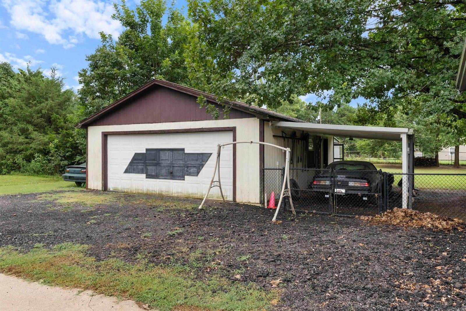 688 Main Street, Conway, AR 72032