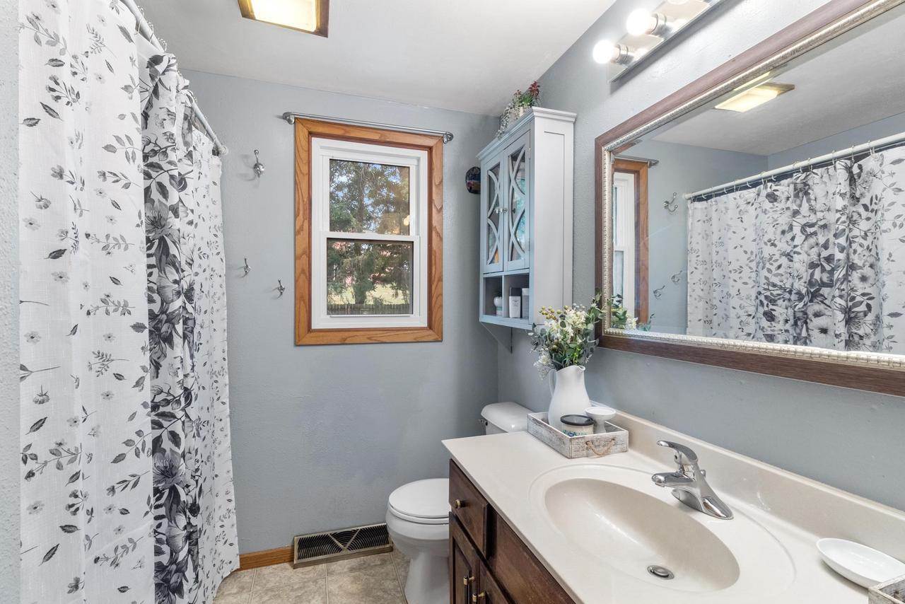 620 Acker Parkway, Deforest, WI 53532