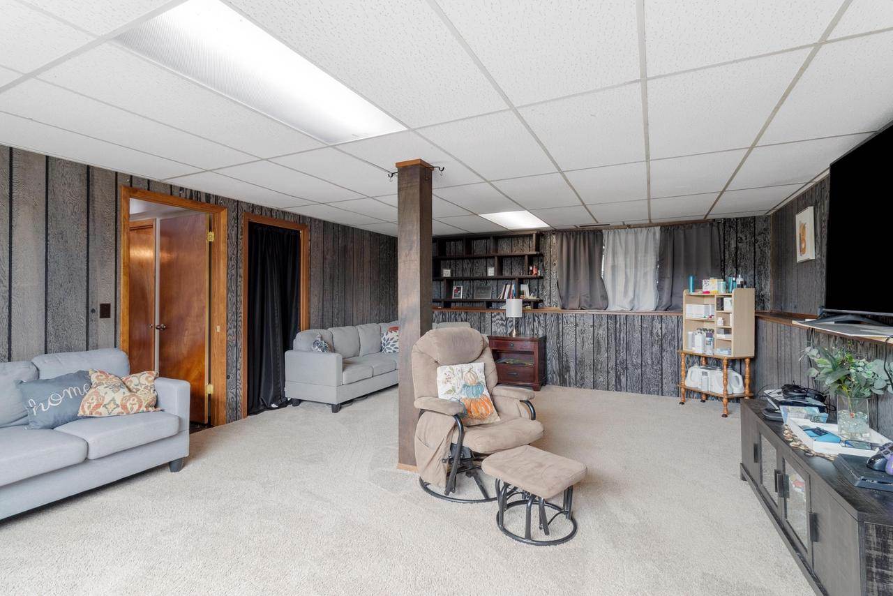 620 Acker Parkway, Deforest, WI 53532