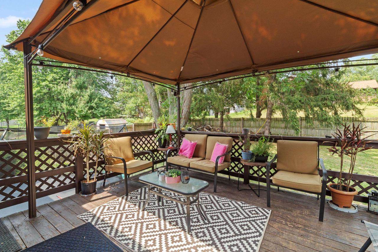 620 Acker Parkway, Deforest, WI 53532