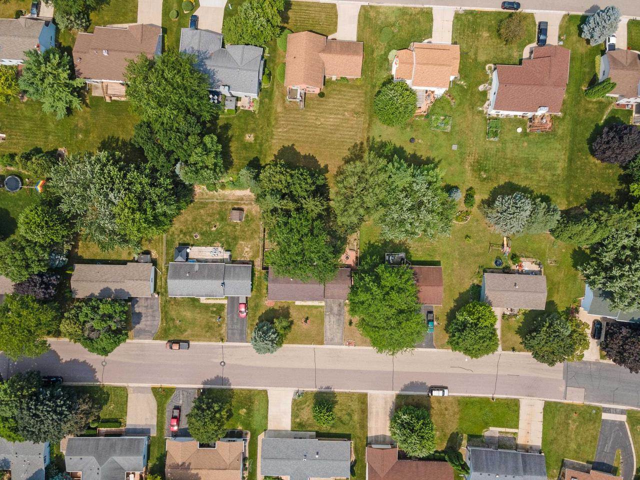 620 Acker Parkway, Deforest, WI 53532