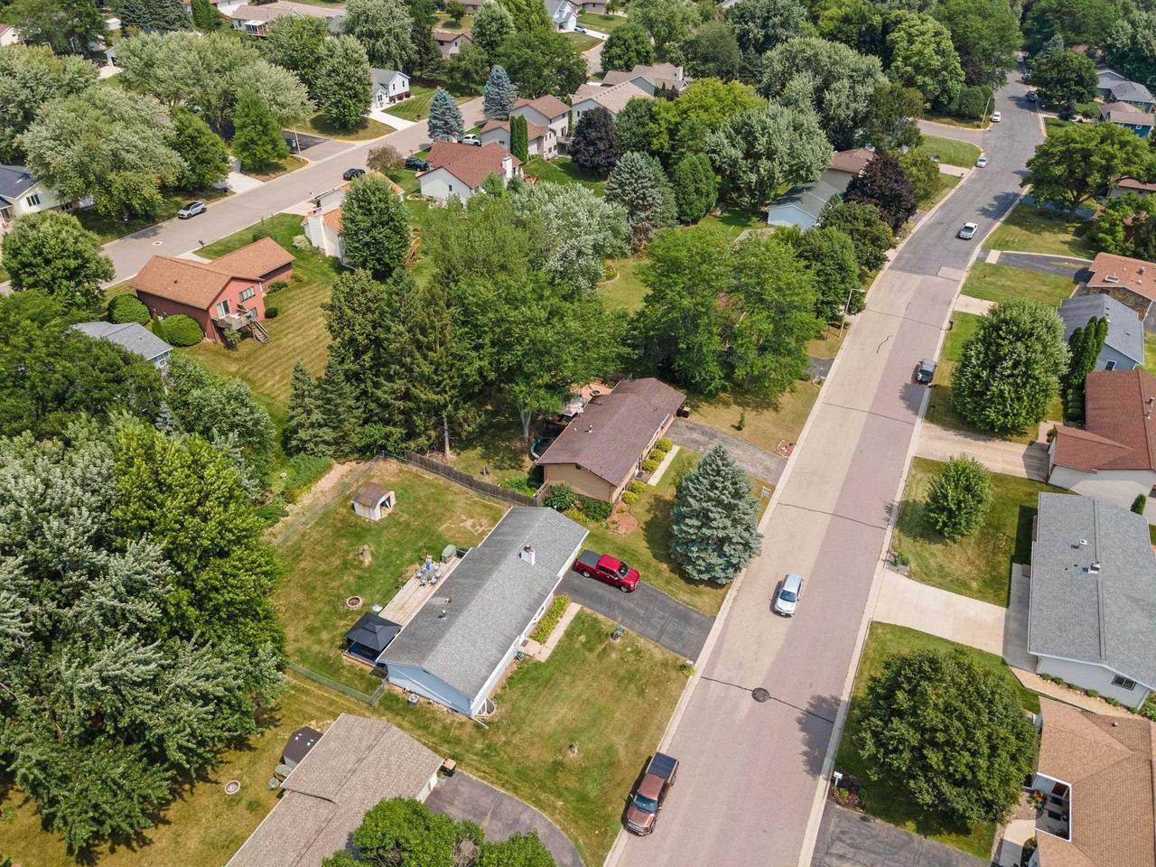 620 Acker Parkway, Deforest, WI 53532