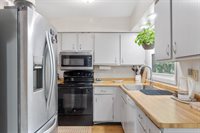 620 Acker Parkway, Deforest, WI 53532