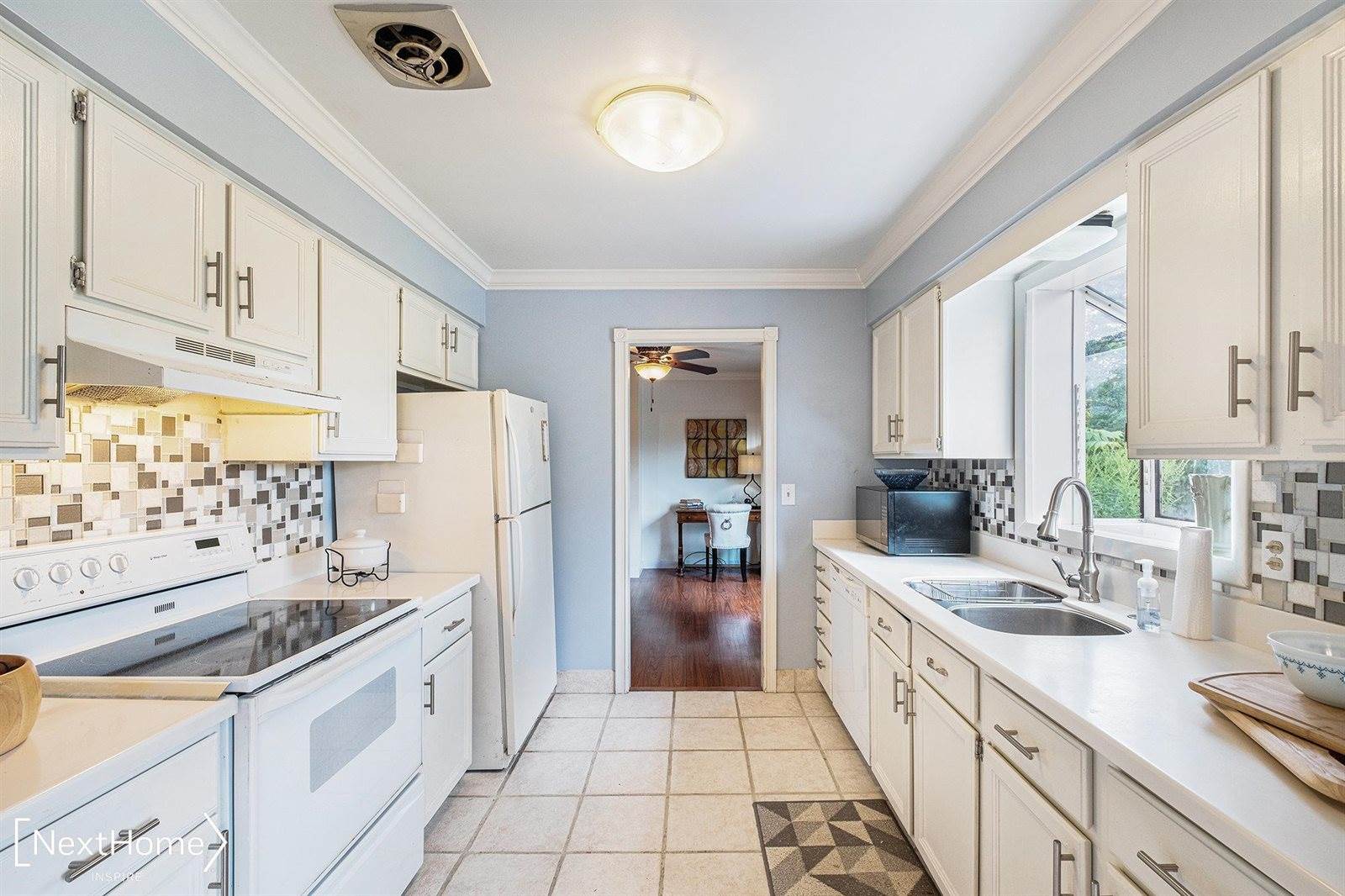 7415 Green Valley Drive, Grand Blanc, MI 48439