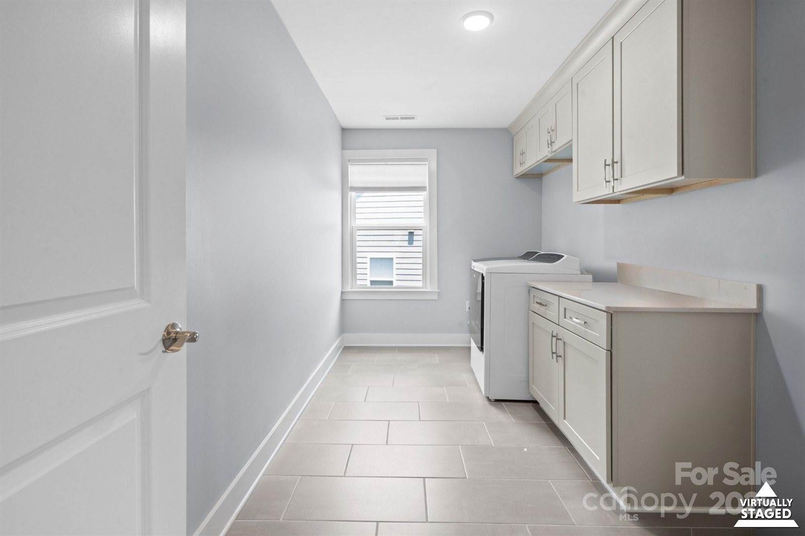 17423 Summers Walk Boulevard, Davidson, NC 28036