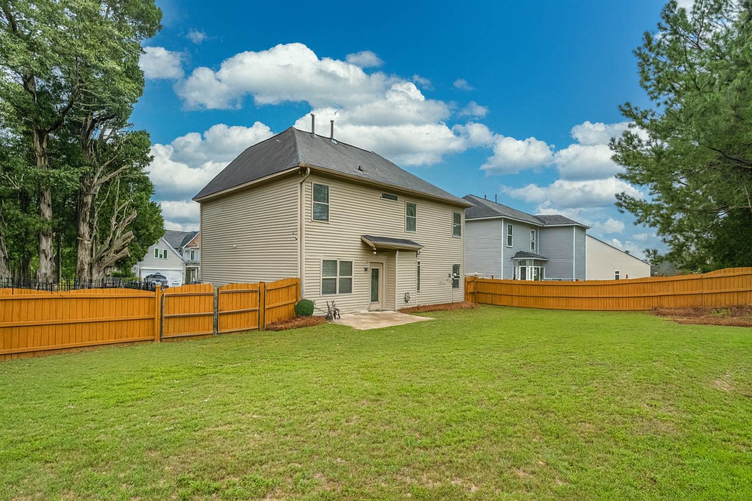 317 Pleasant Creek Ct, Lexington, SC 29073