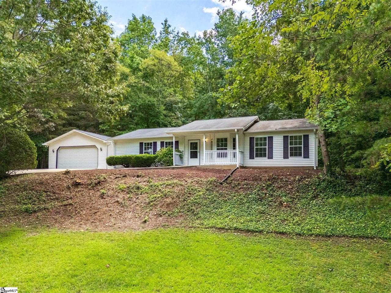 1349 East Lakeshore, Landrum, SC 29356