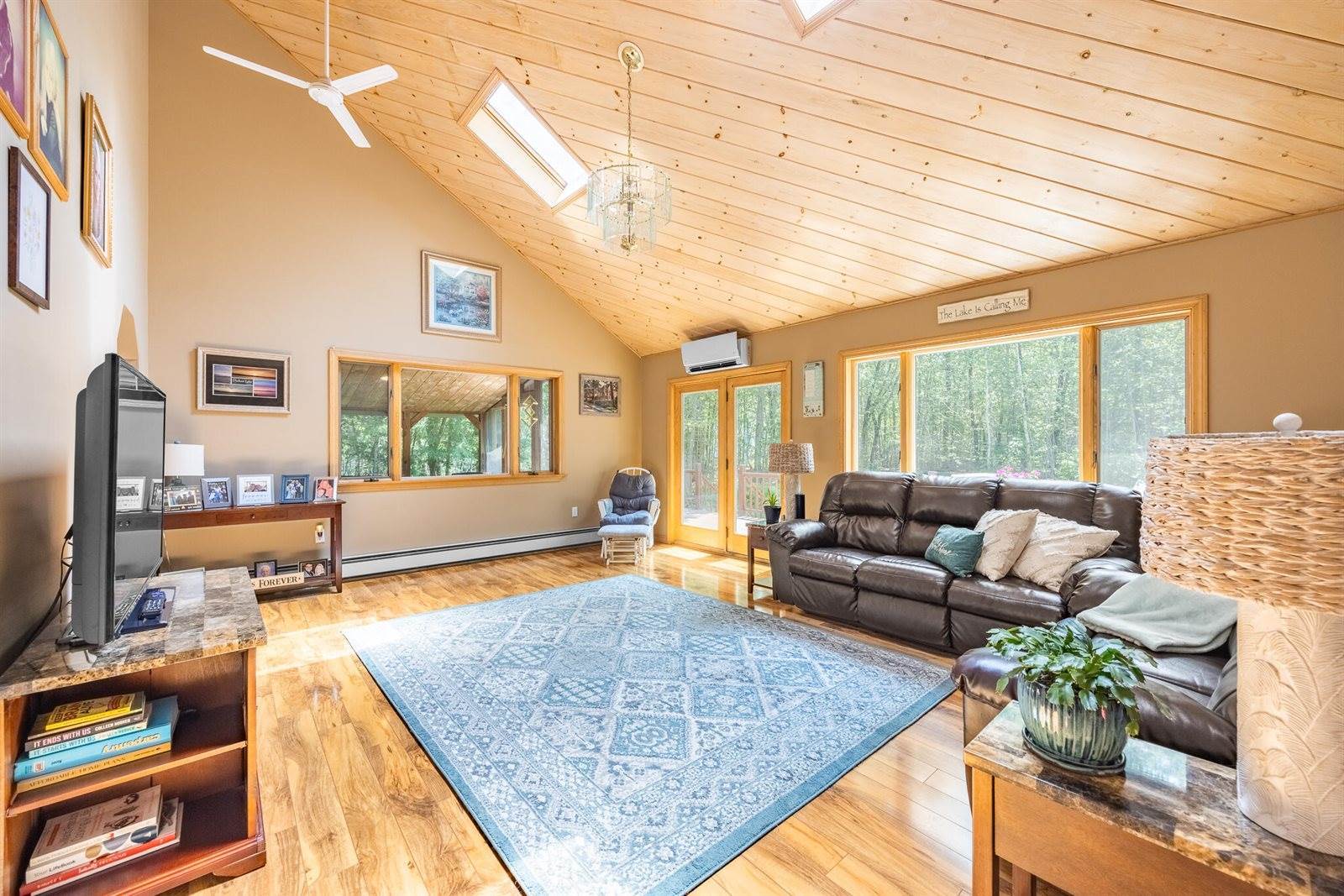 116 Gould Road, Orono, ME 04473