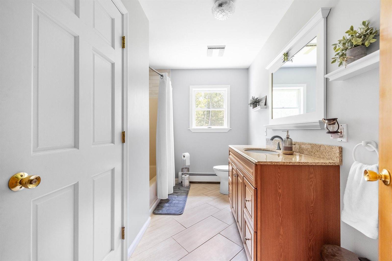 116 Gould Road, Orono, ME 04473