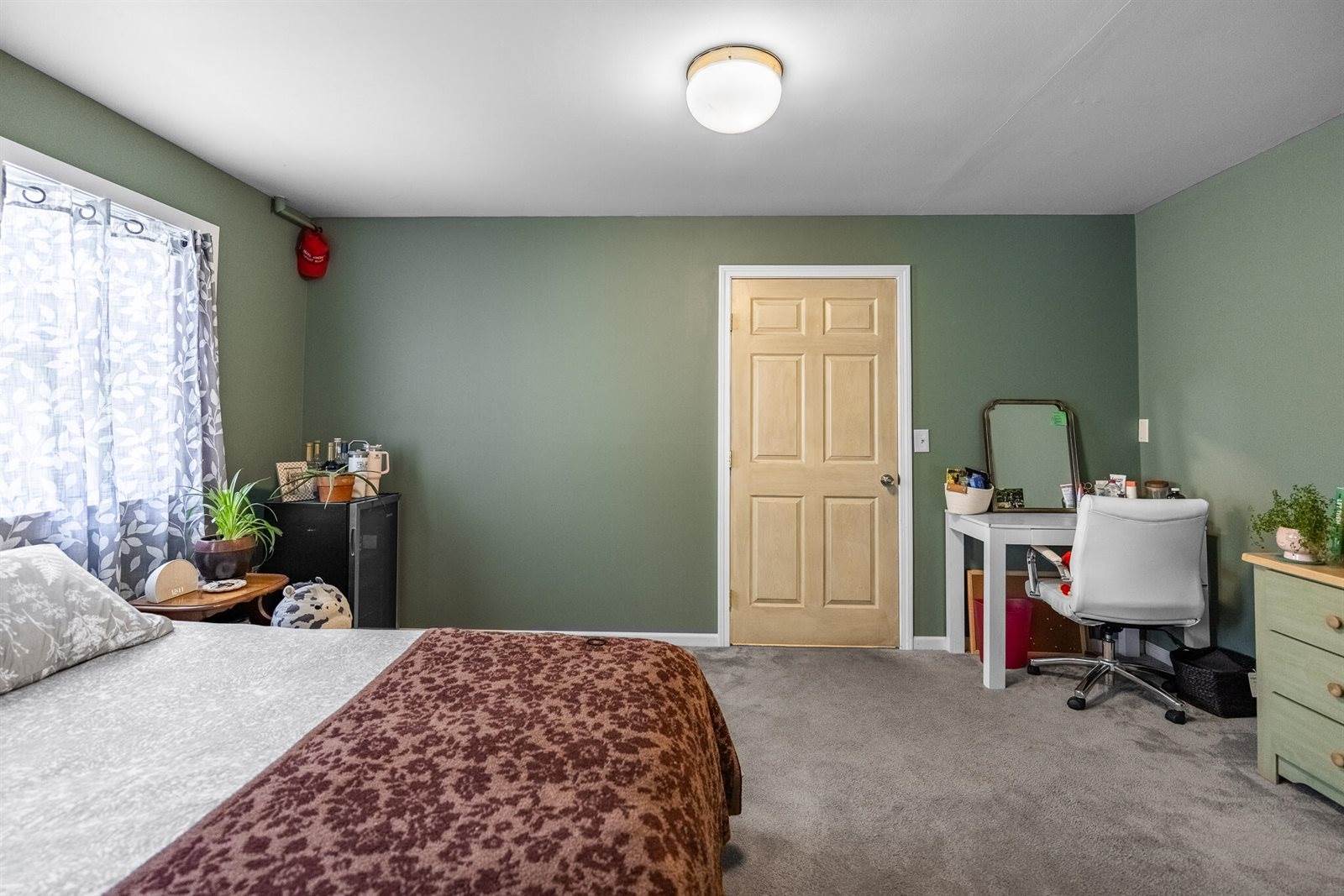 116 Gould Road, Orono, ME 04473