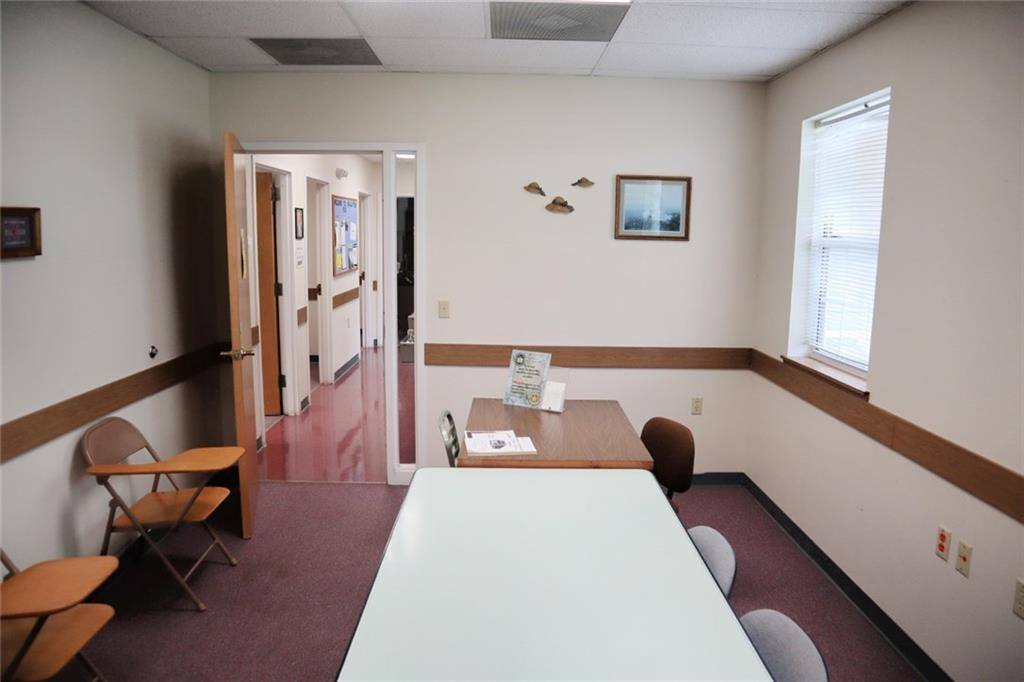 201 Ash Street, Gallatin, MO 64640