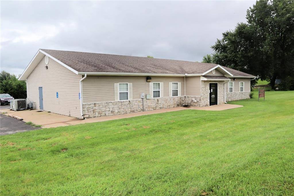 201 Ash Street, Gallatin, MO 64640