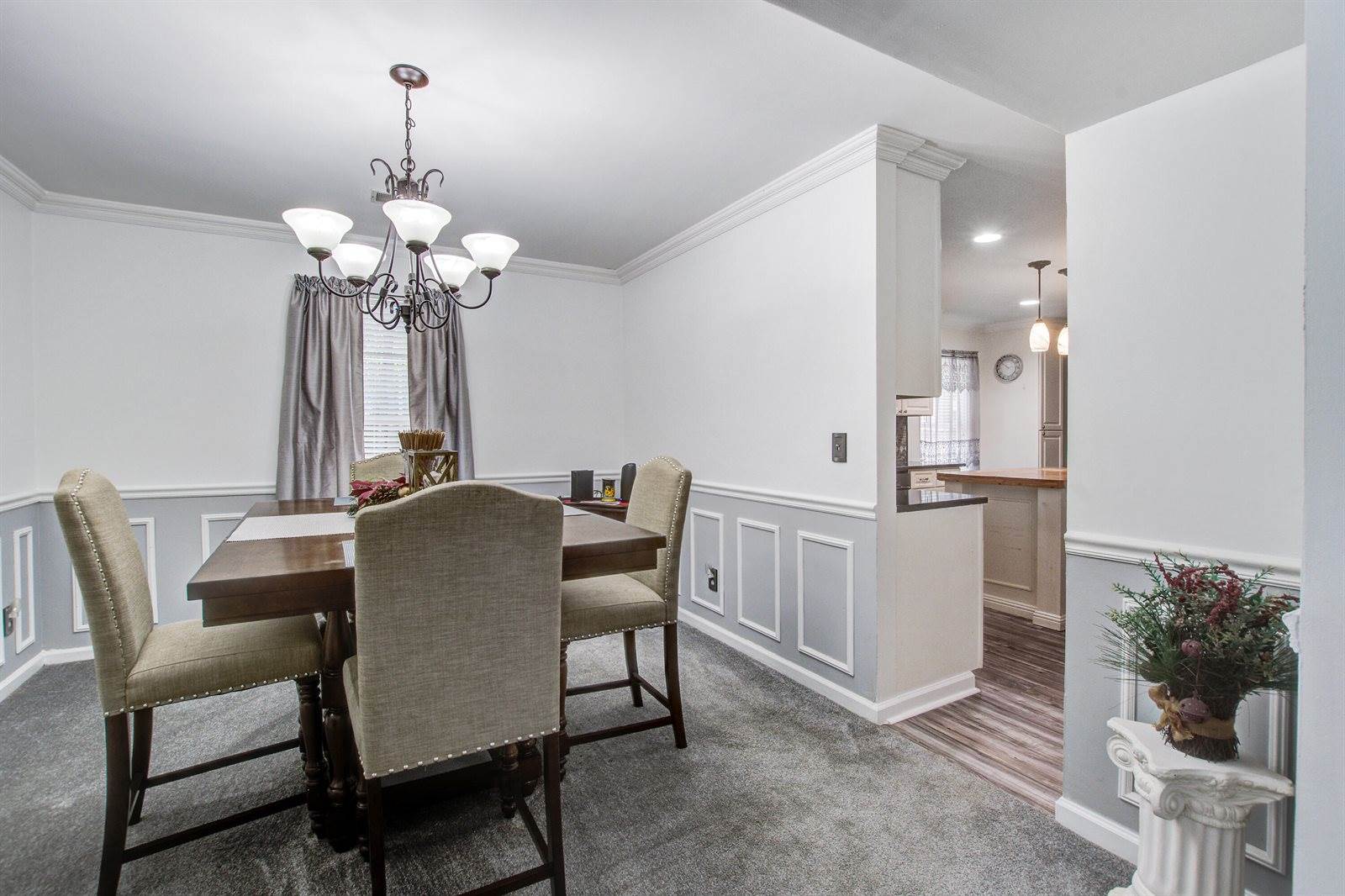 8105 Halifax Way, North Charleston, SC 29420