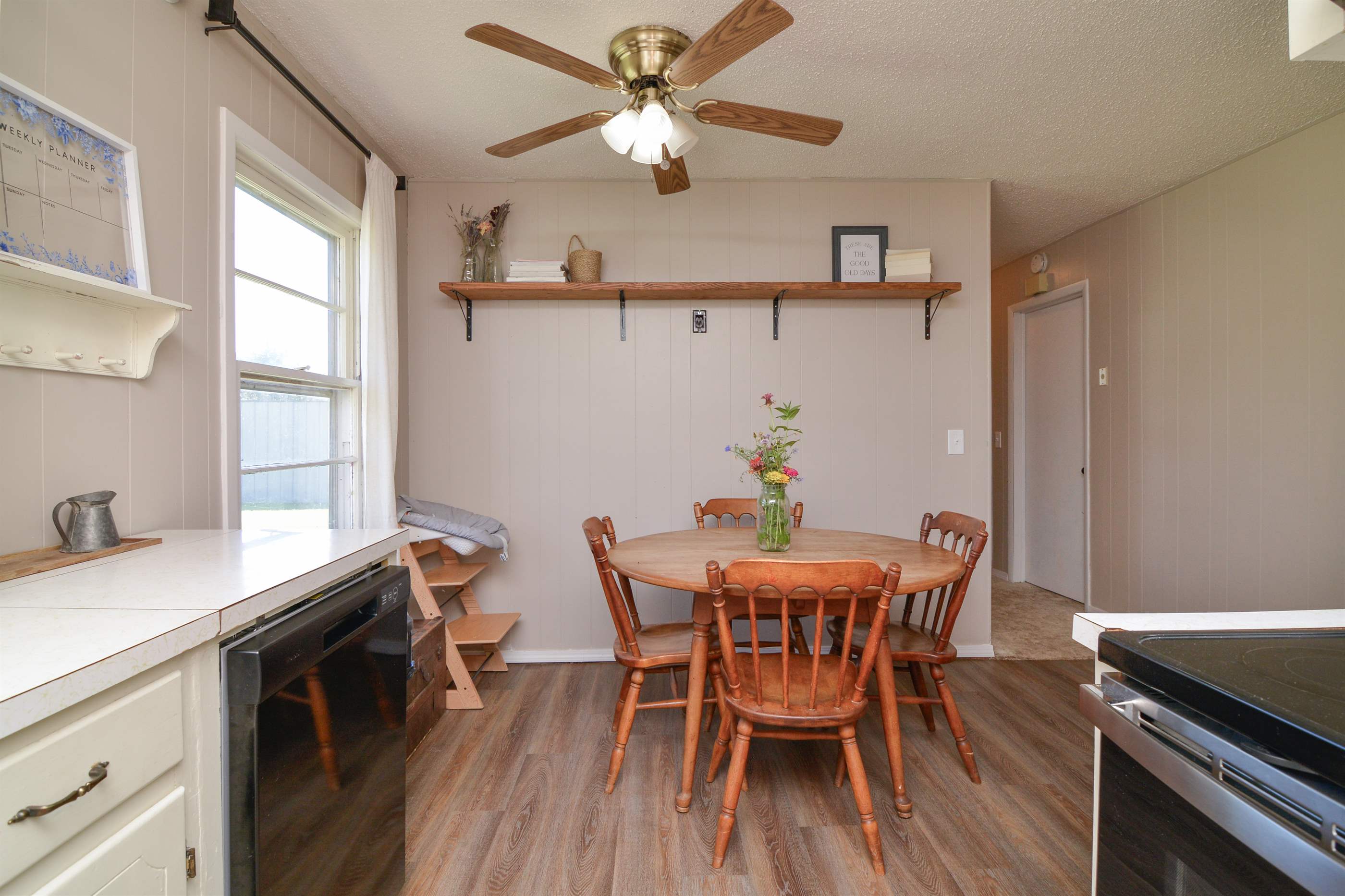 308 W Ellwood Boulevard, Anton, TX 79313