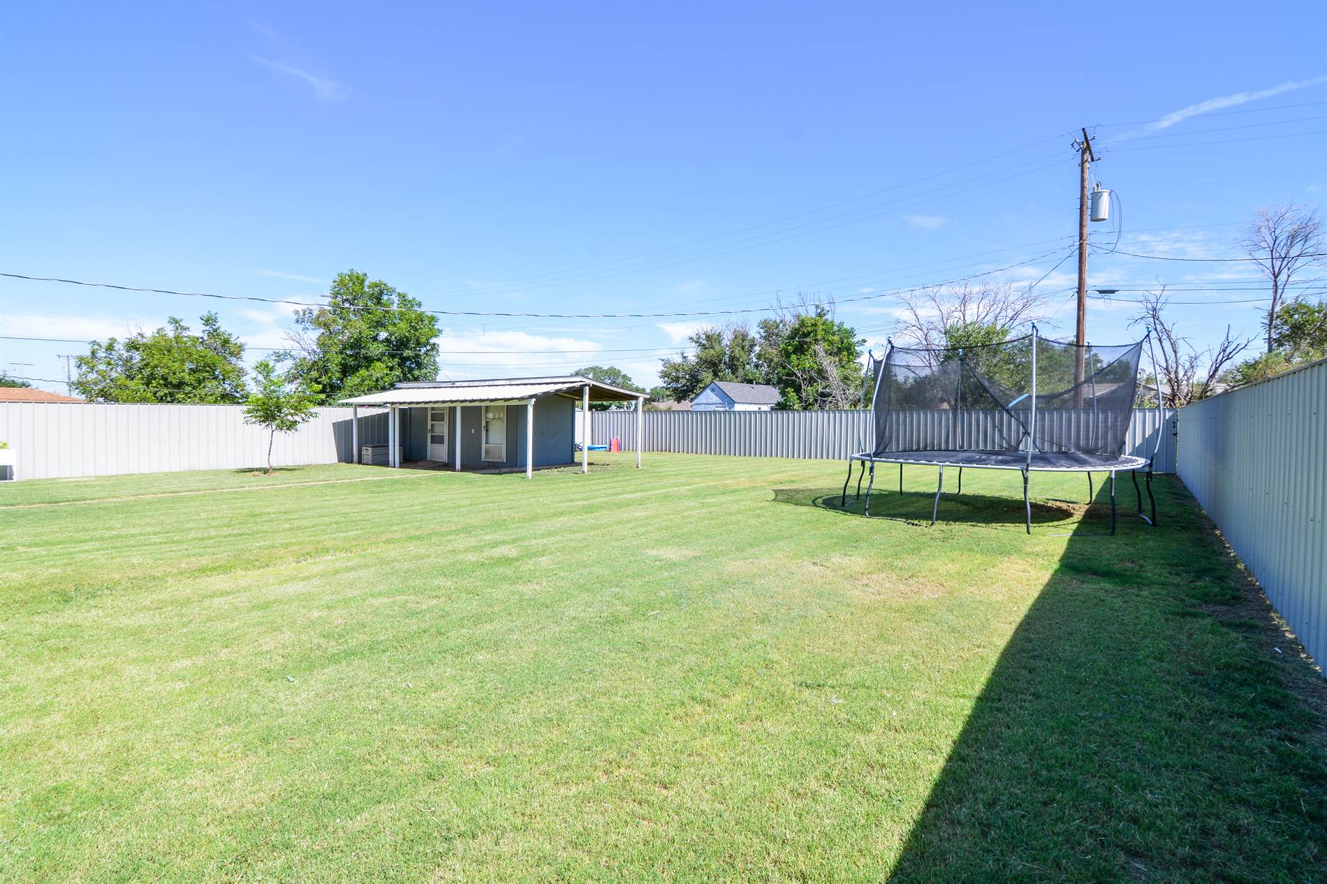 308 W Ellwood Boulevard, Anton, TX 79313
