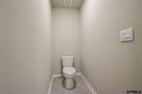 225 North 10th Avenue, Springfield, NE 68059