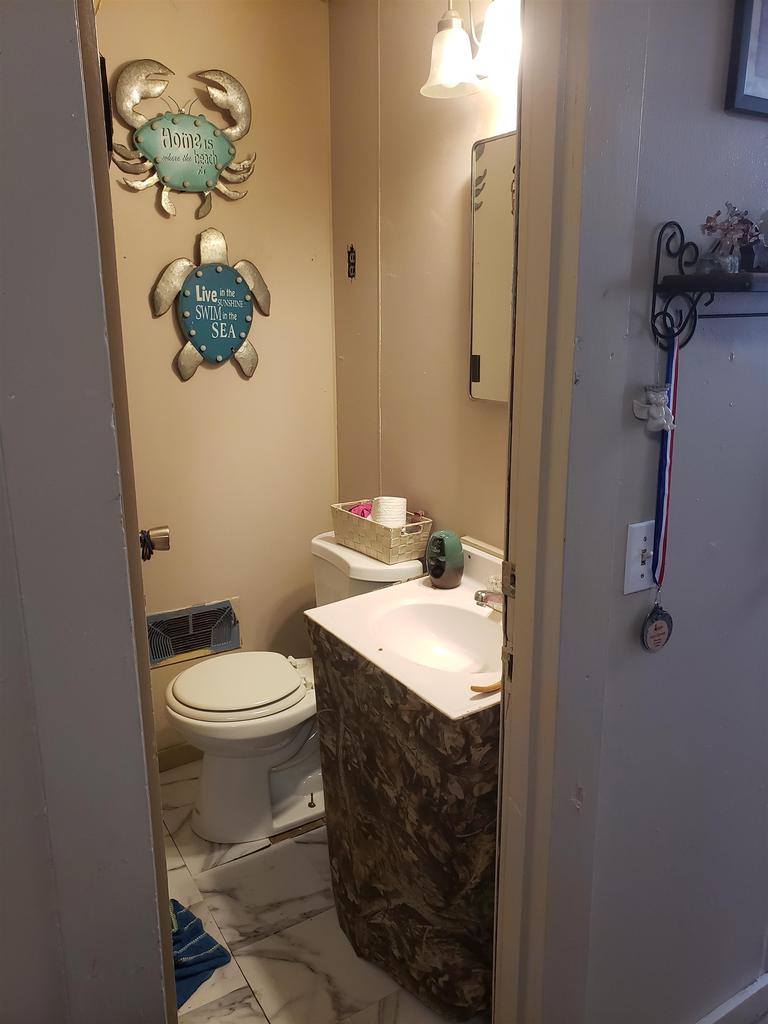 810 Water Avenue, Hillsboro, WI 54634