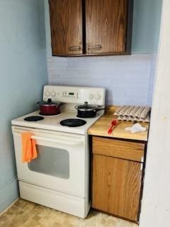 810 Water Avenue, Hillsboro, WI 54634