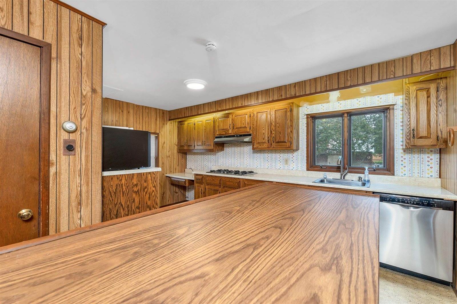 6 Davis Drive, Lebanon, NH 03766