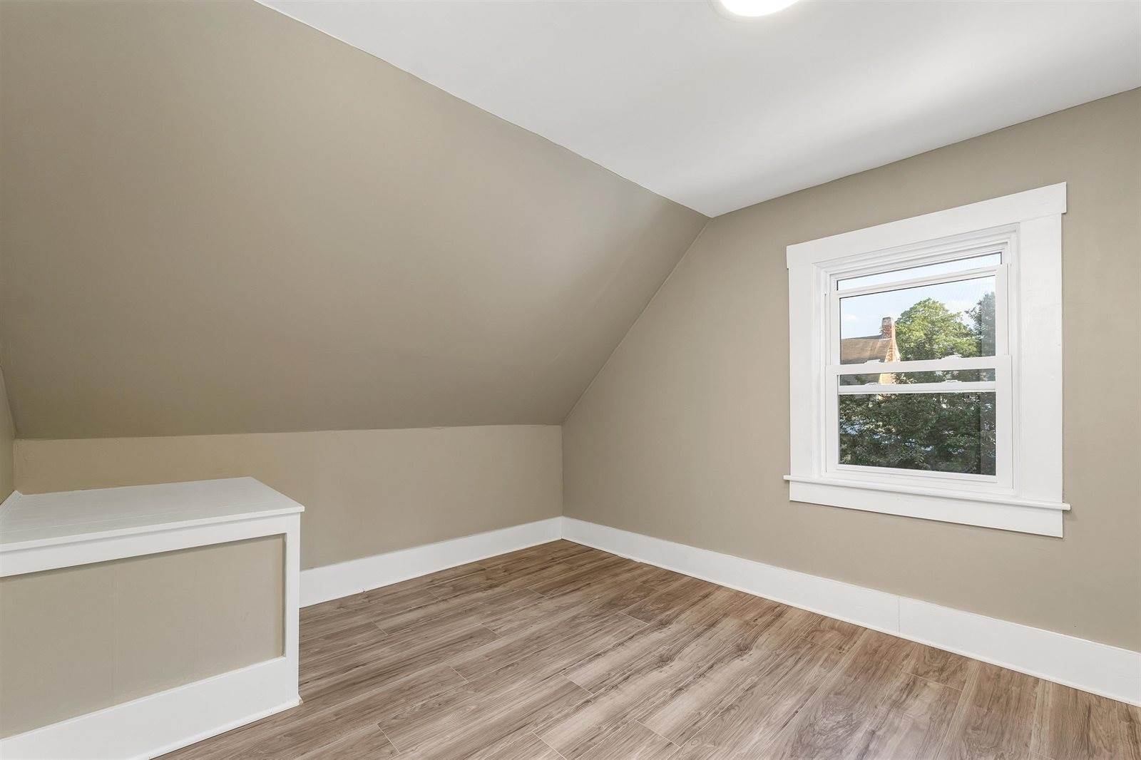 6 Davis Drive, Lebanon, NH 03766