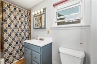 6 Davis Drive, Lebanon, NH 03766