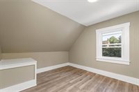 6 Davis Drive, Lebanon, NH 03766