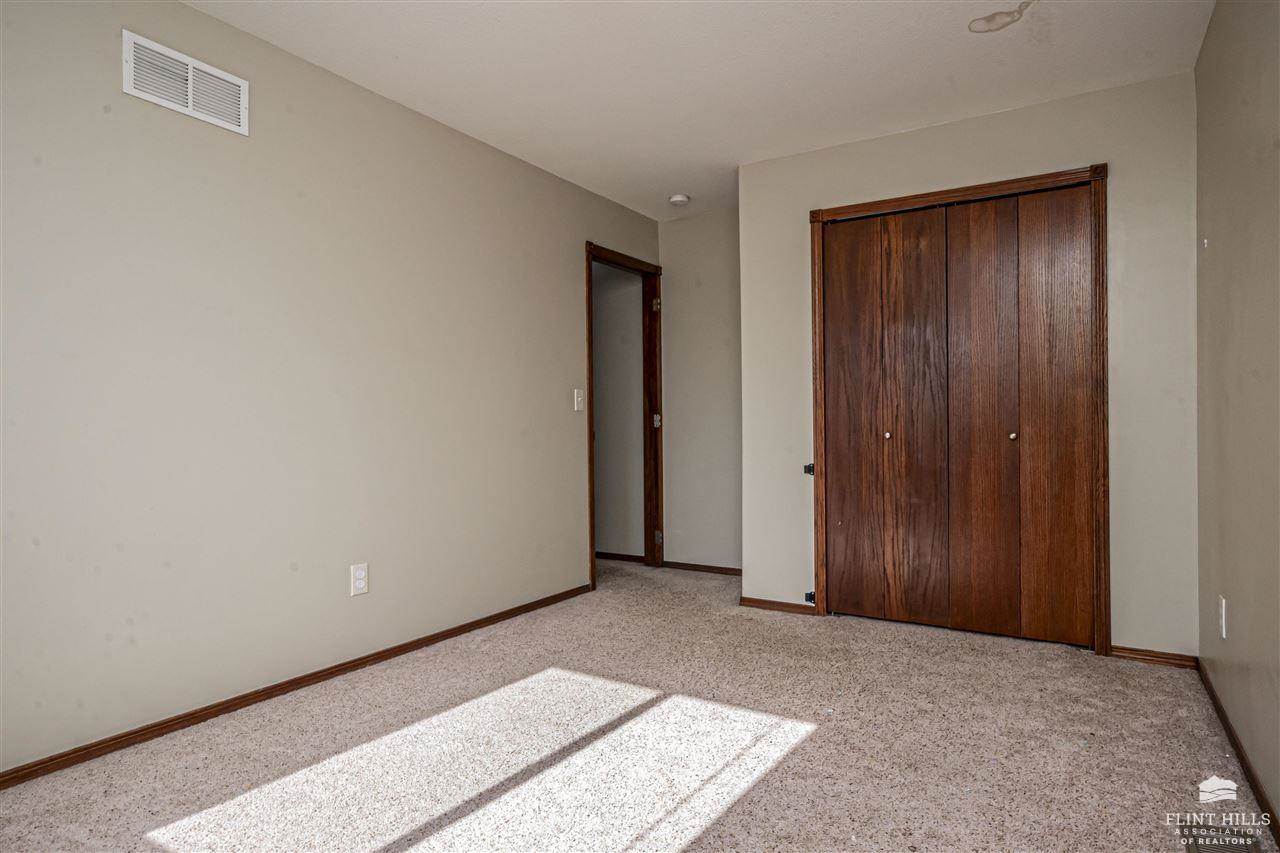 2117 Thompson Drive, Junction City, KS 66441