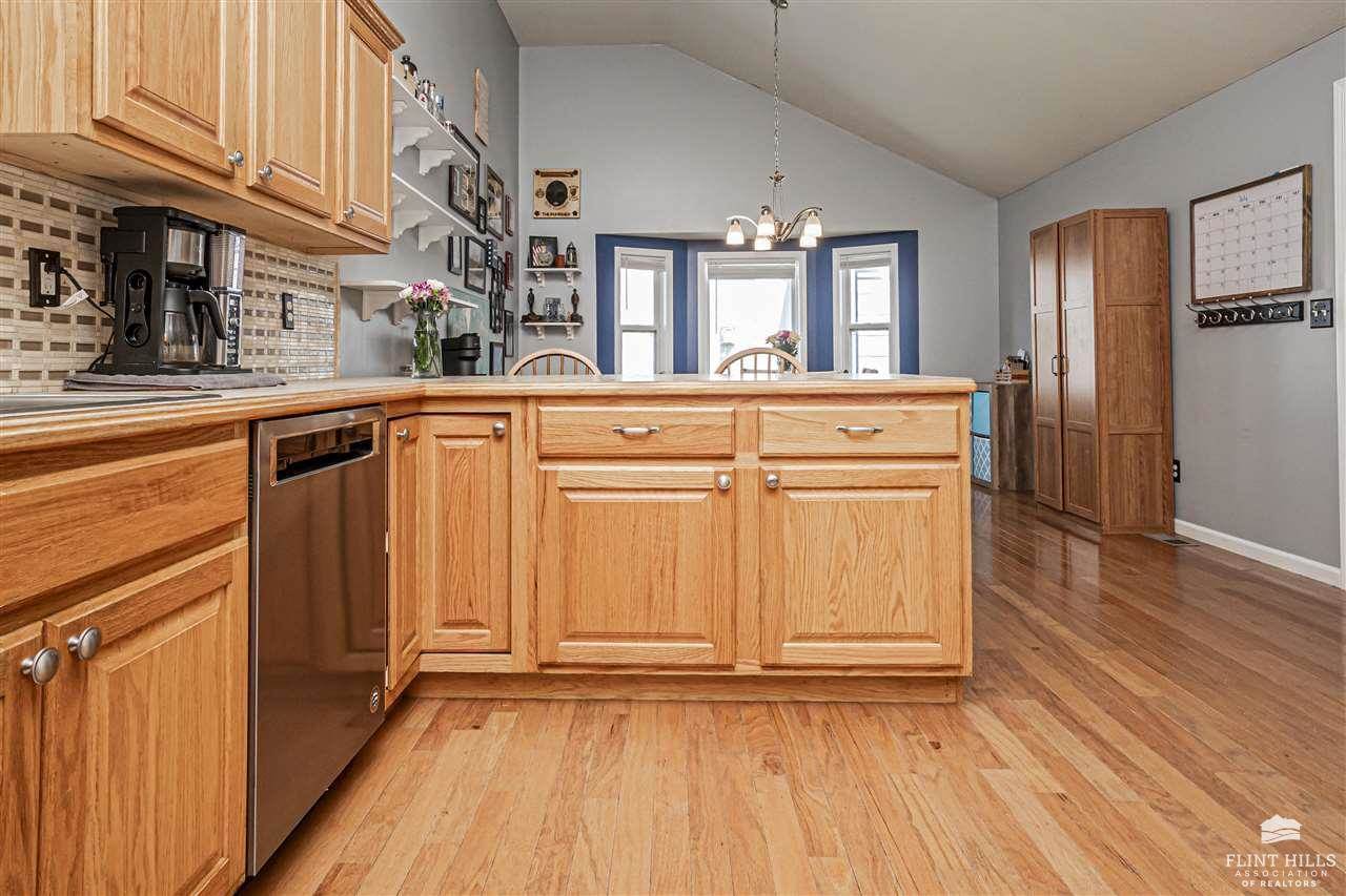 1512 Hickory Lane, Junction City, KS 66441