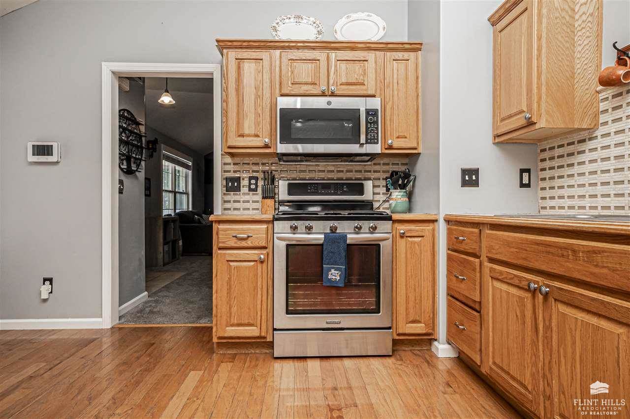 1512 Hickory Lane, Junction City, KS 66441