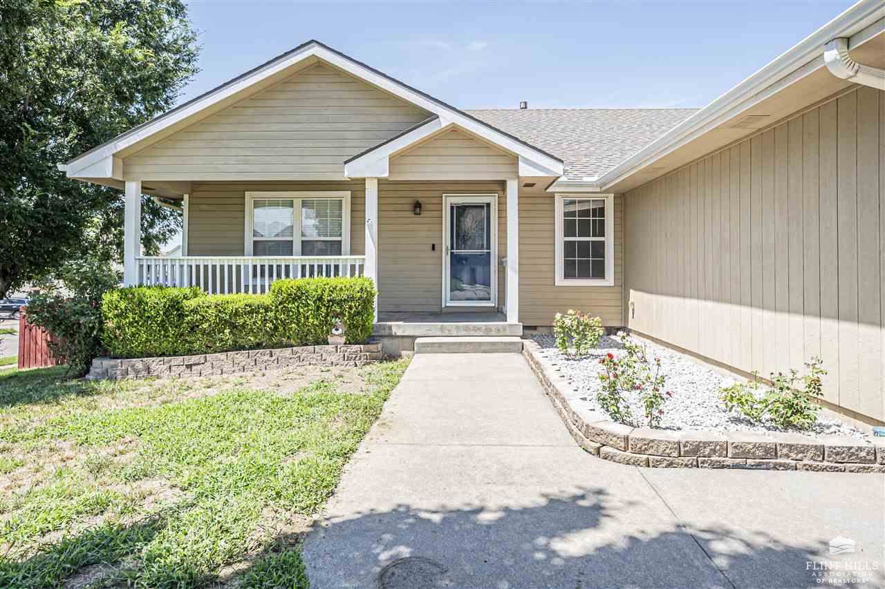 1512 Hickory Lane, Junction City, KS 66441