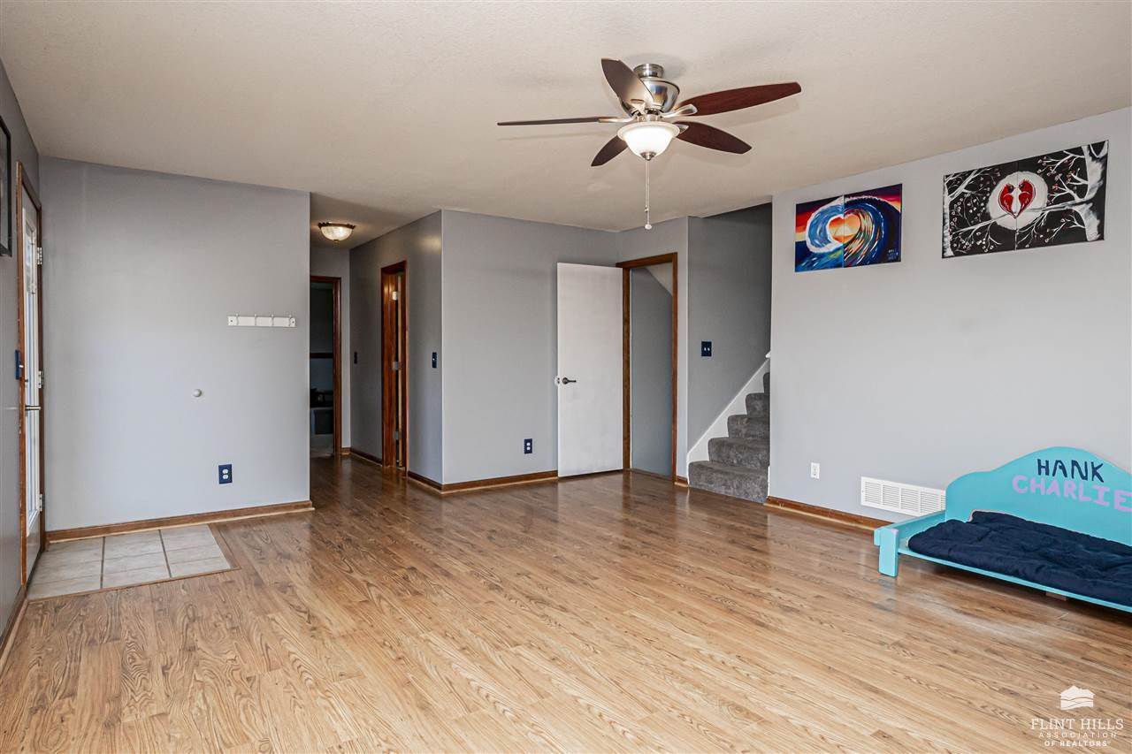 1512 Hickory Lane, Junction City, KS 66441