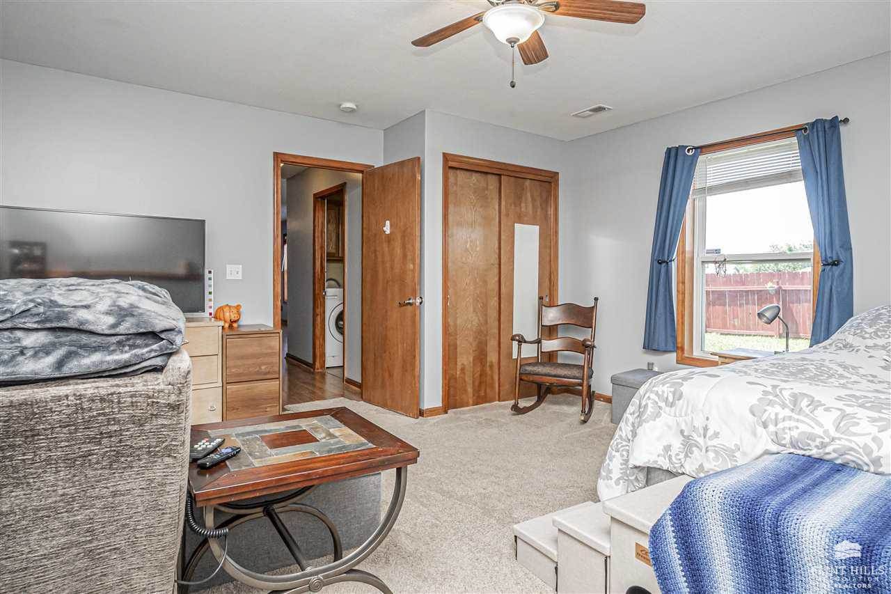 1512 Hickory Lane, Junction City, KS 66441