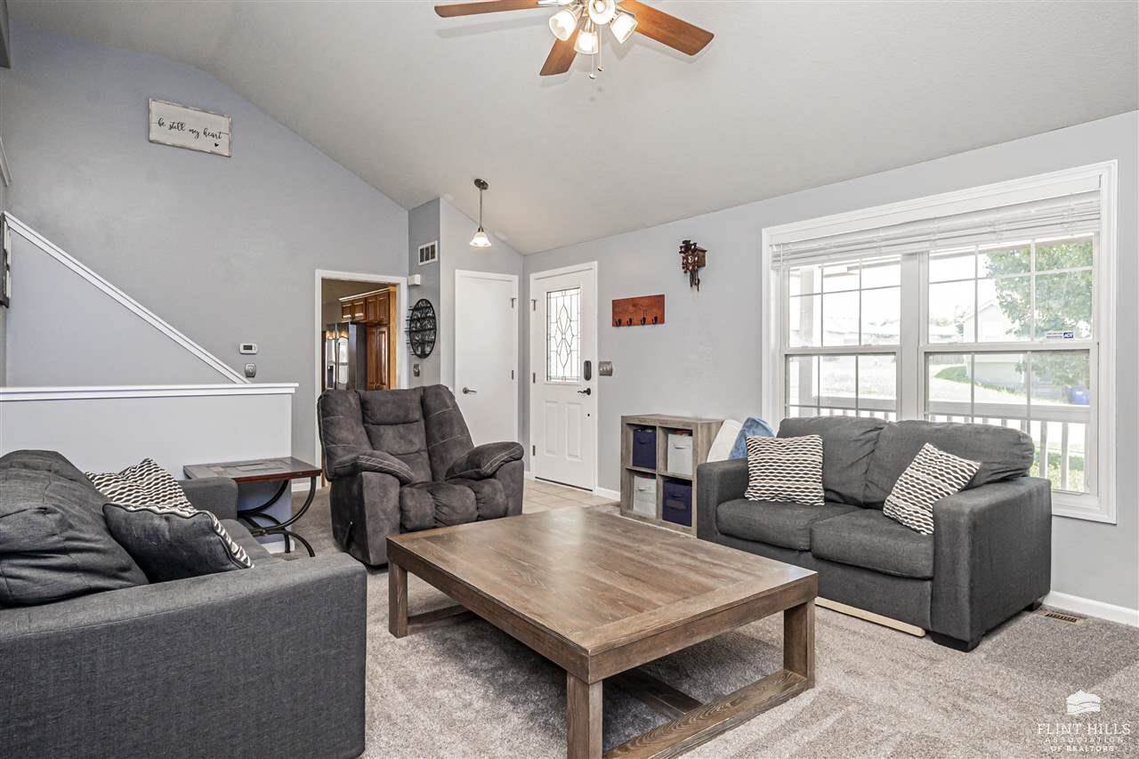 1512 Hickory Lane, Junction City, KS 66441