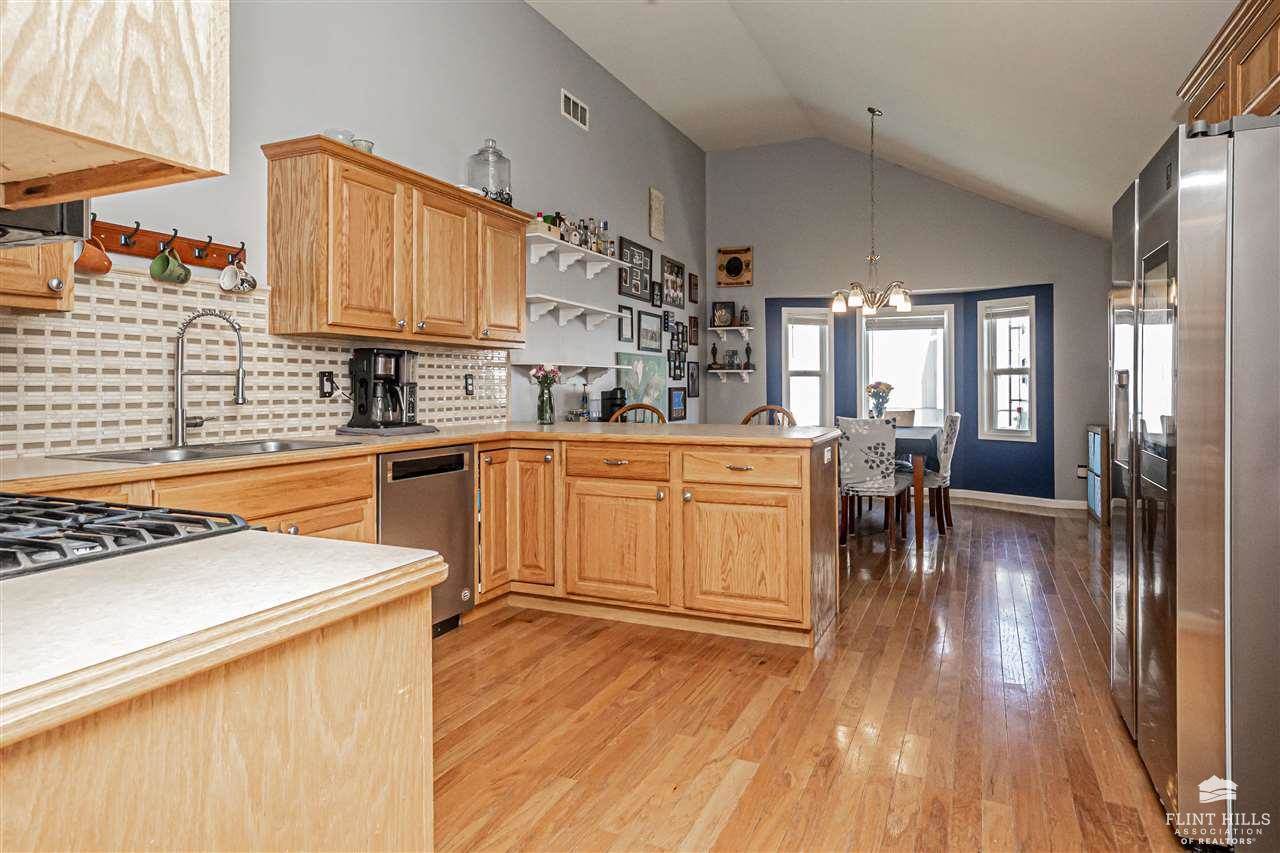 1512 Hickory Lane, Junction City, KS 66441