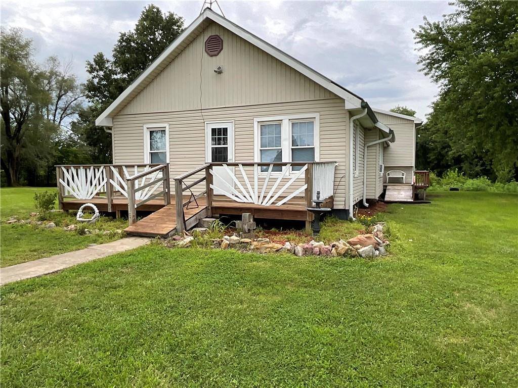 18615 137th Street, Pattonsburg, MO 64670