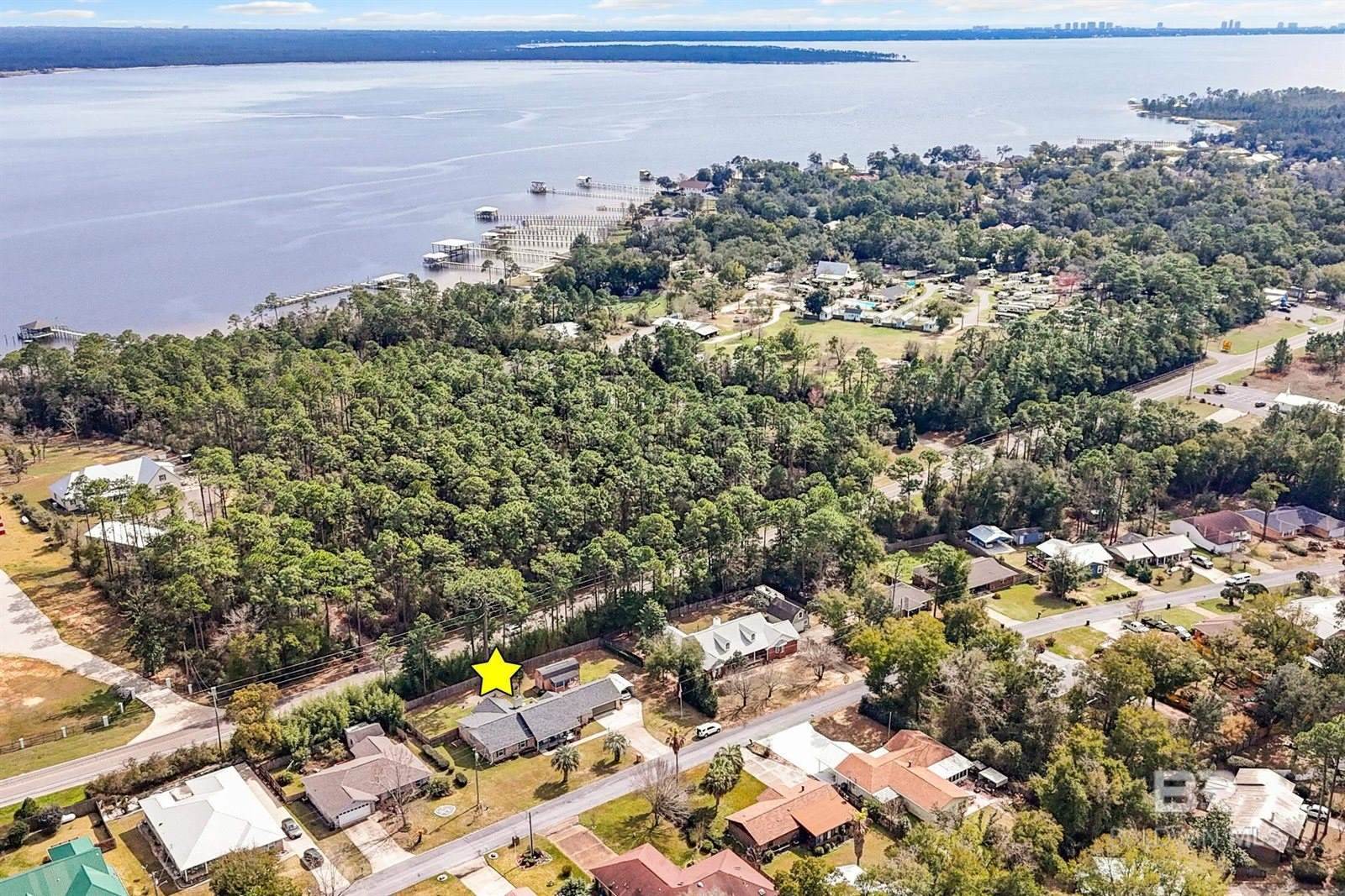 2553 Santa Rosa Drive, Lillian, AL 36549