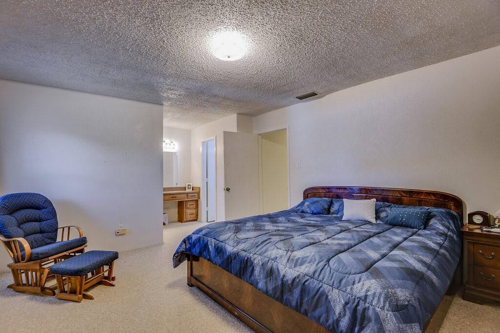 129 Connie Drive, DeSoto, TX 75115