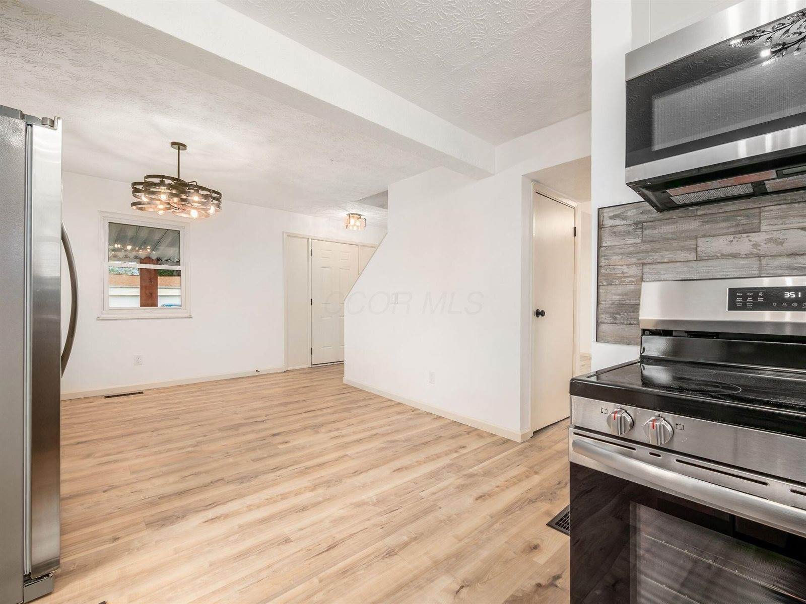 5373 Spire Lane, Columbus, OH 43232