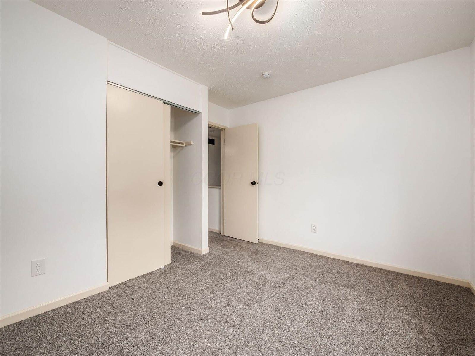 5373 Spire Lane, Columbus, OH 43232