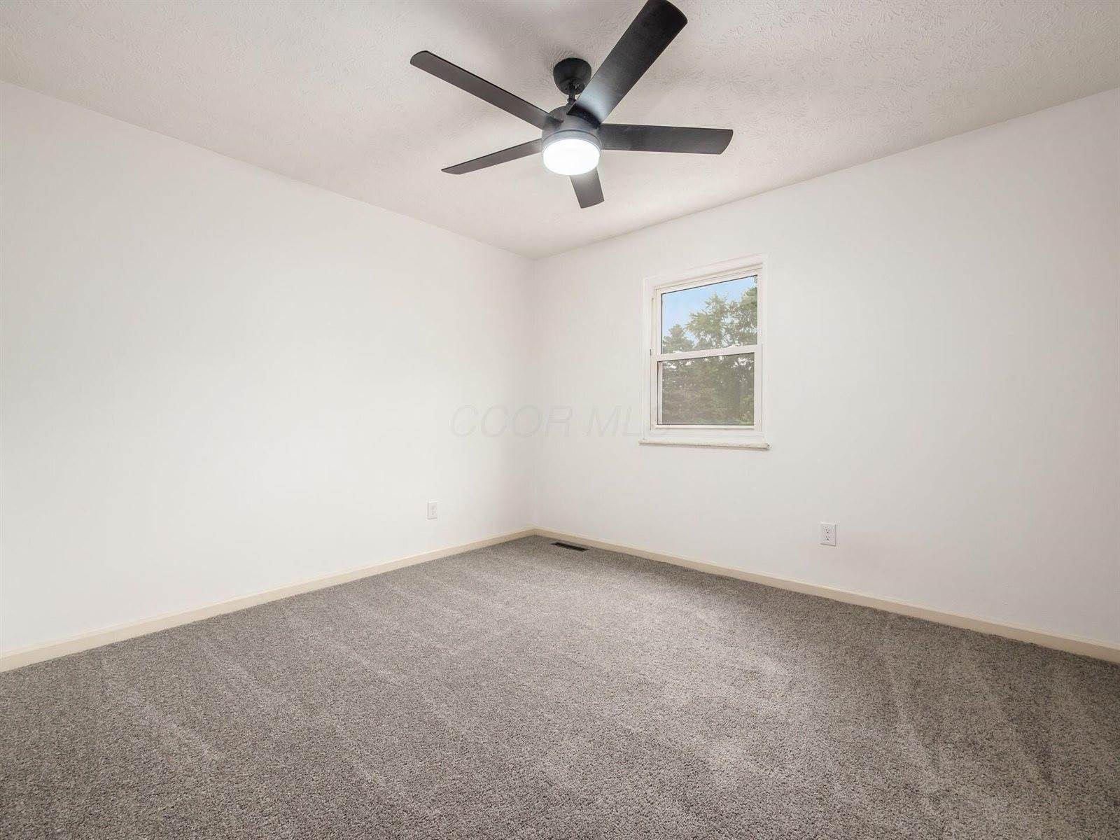 5373 Spire Lane, Columbus, OH 43232