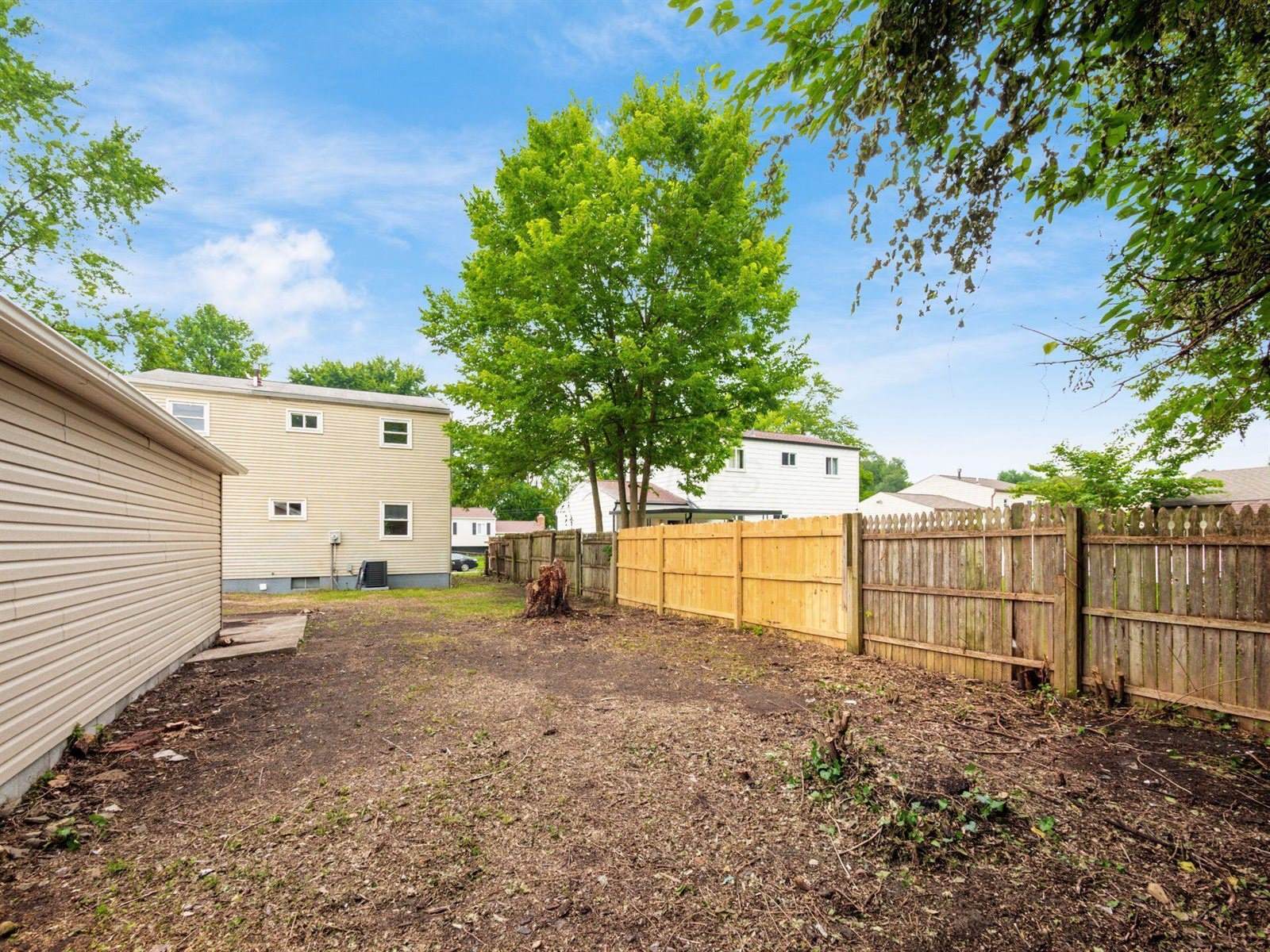 5373 Spire Lane, Columbus, OH 43232