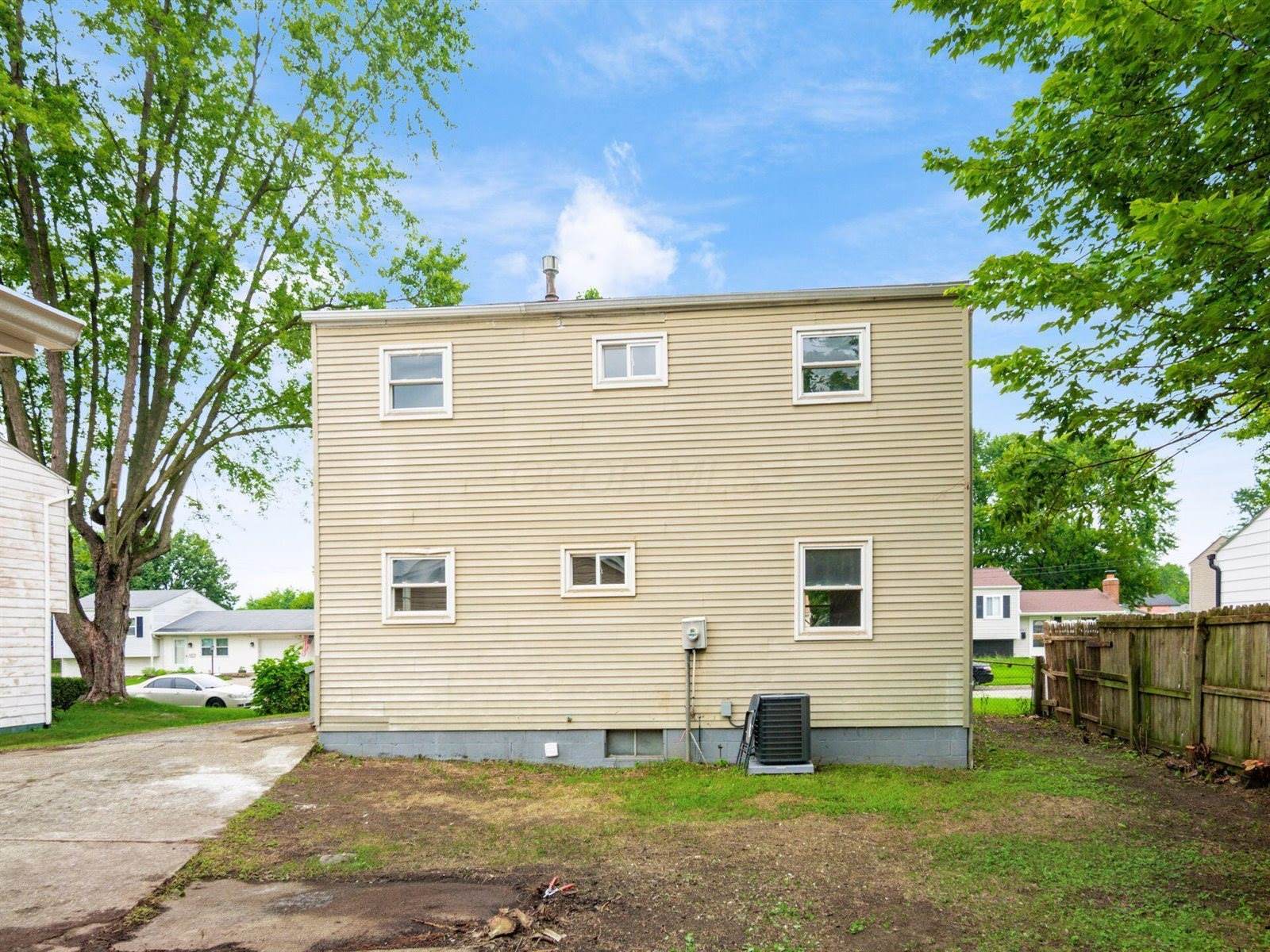 5373 Spire Lane, Columbus, OH 43232