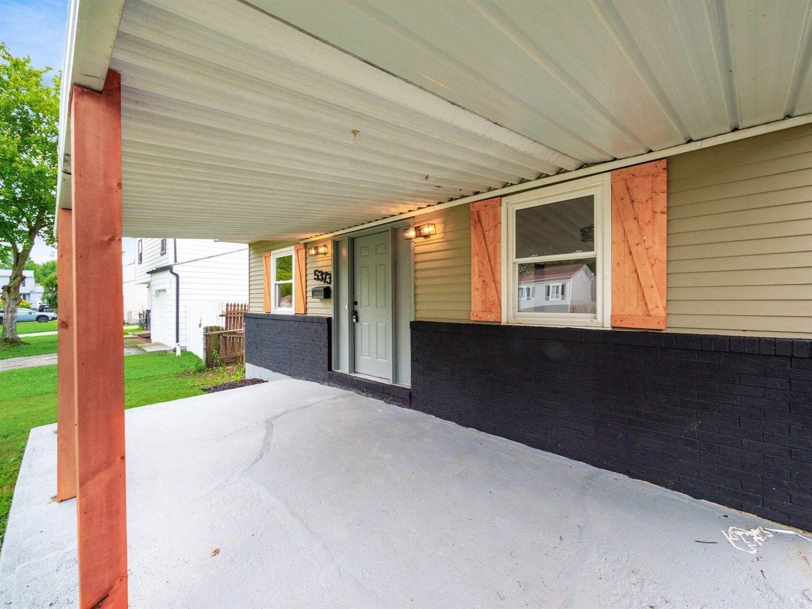 5373 Spire Lane, Columbus, OH 43232