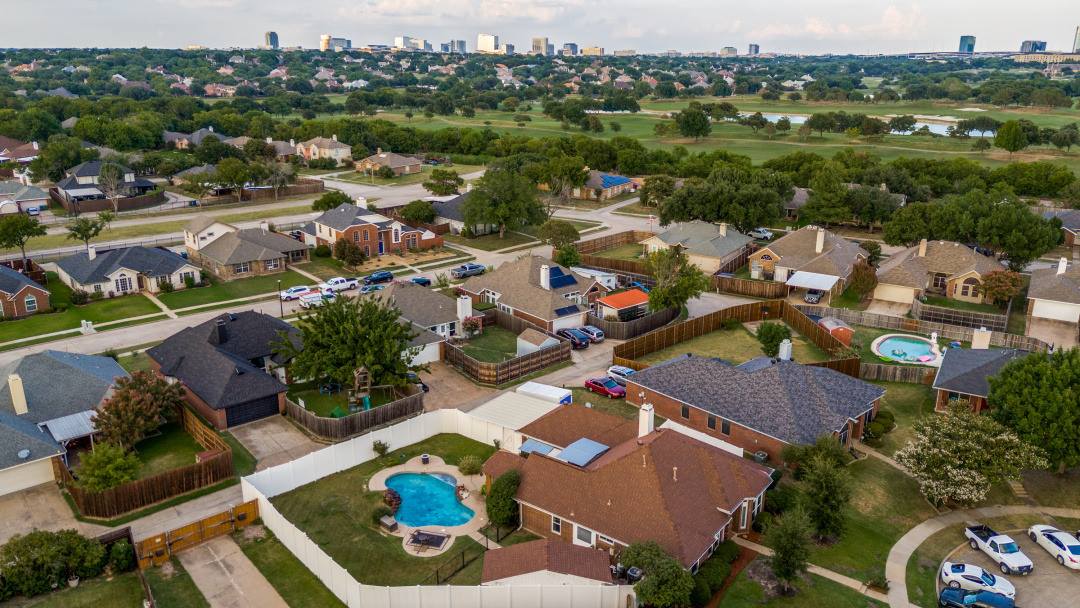 7020 Northpointe Ct, The Colony, TX 75056-4400