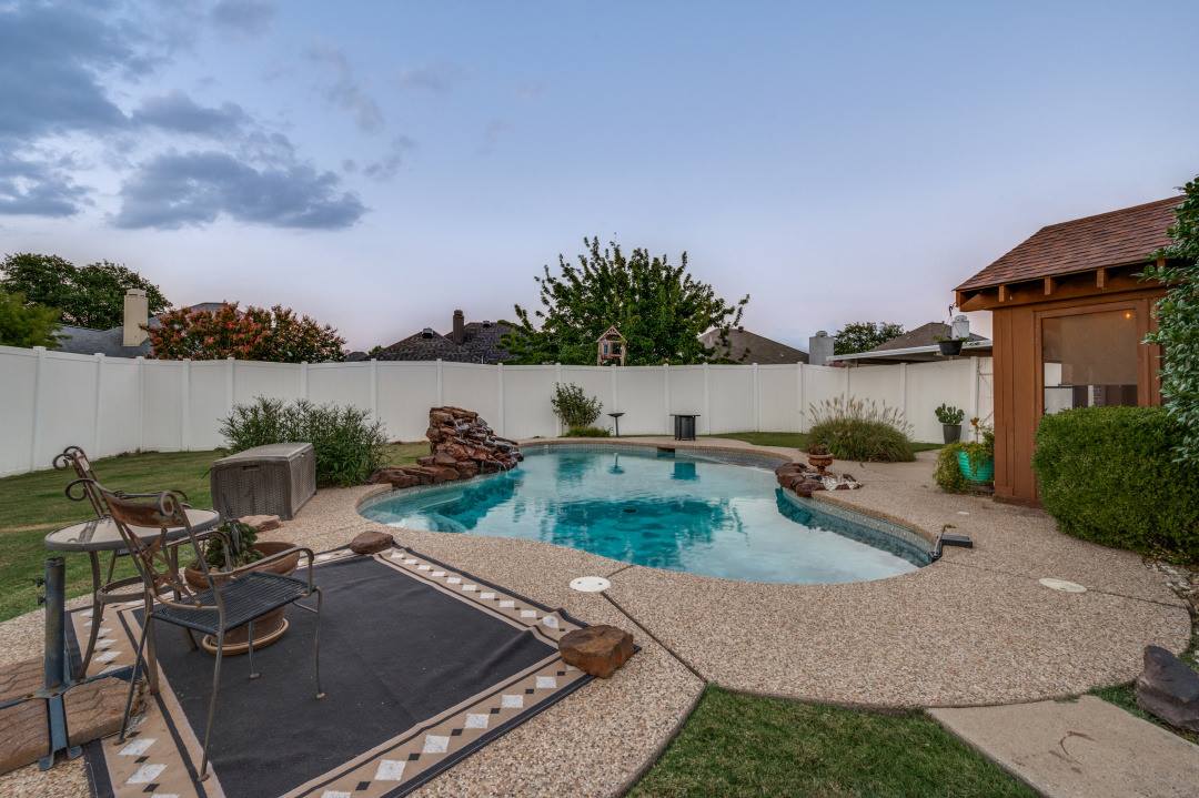 7020 Northpointe Ct, The Colony, TX 75056-4400