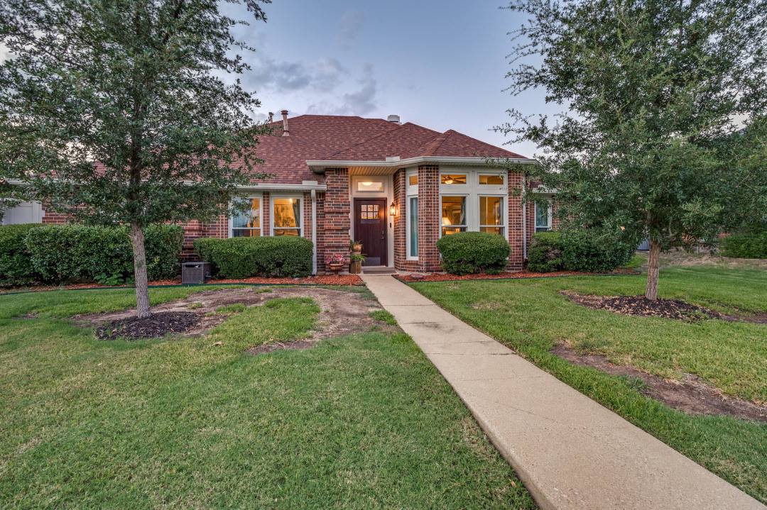 7020 Northpointe Ct, The Colony, TX 75056-4400