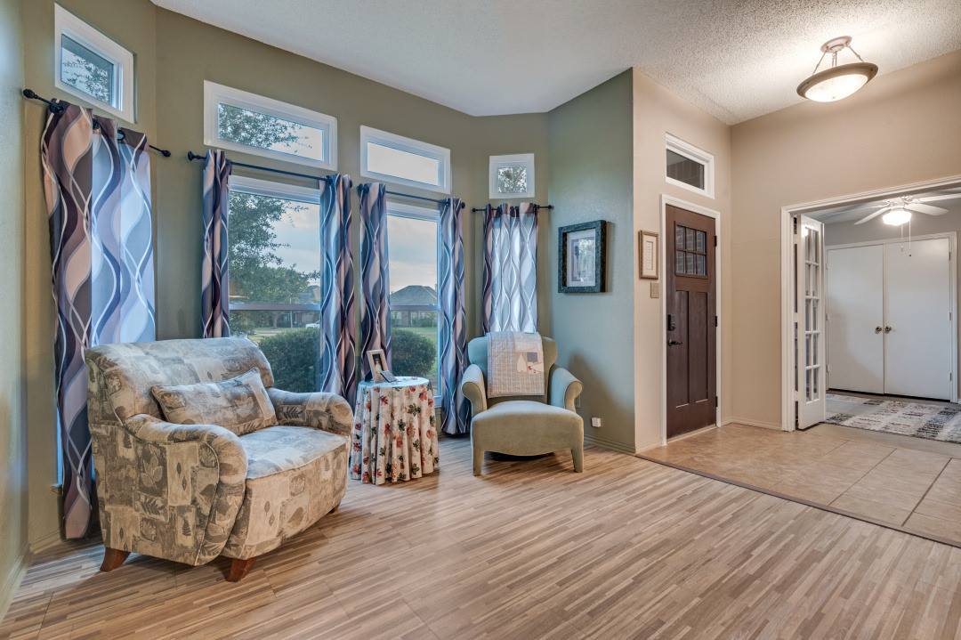 7020 Northpointe Ct, The Colony, TX 75056-4400